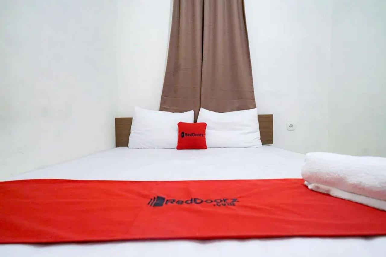 מלון Reddoorz Near Ekowisata Mangrove Belawan מראה חיצוני תמונה